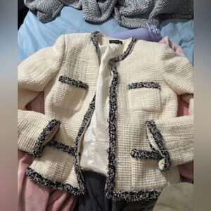 Tahari Cream tweed Blazer/ Jacket with Black Accents
